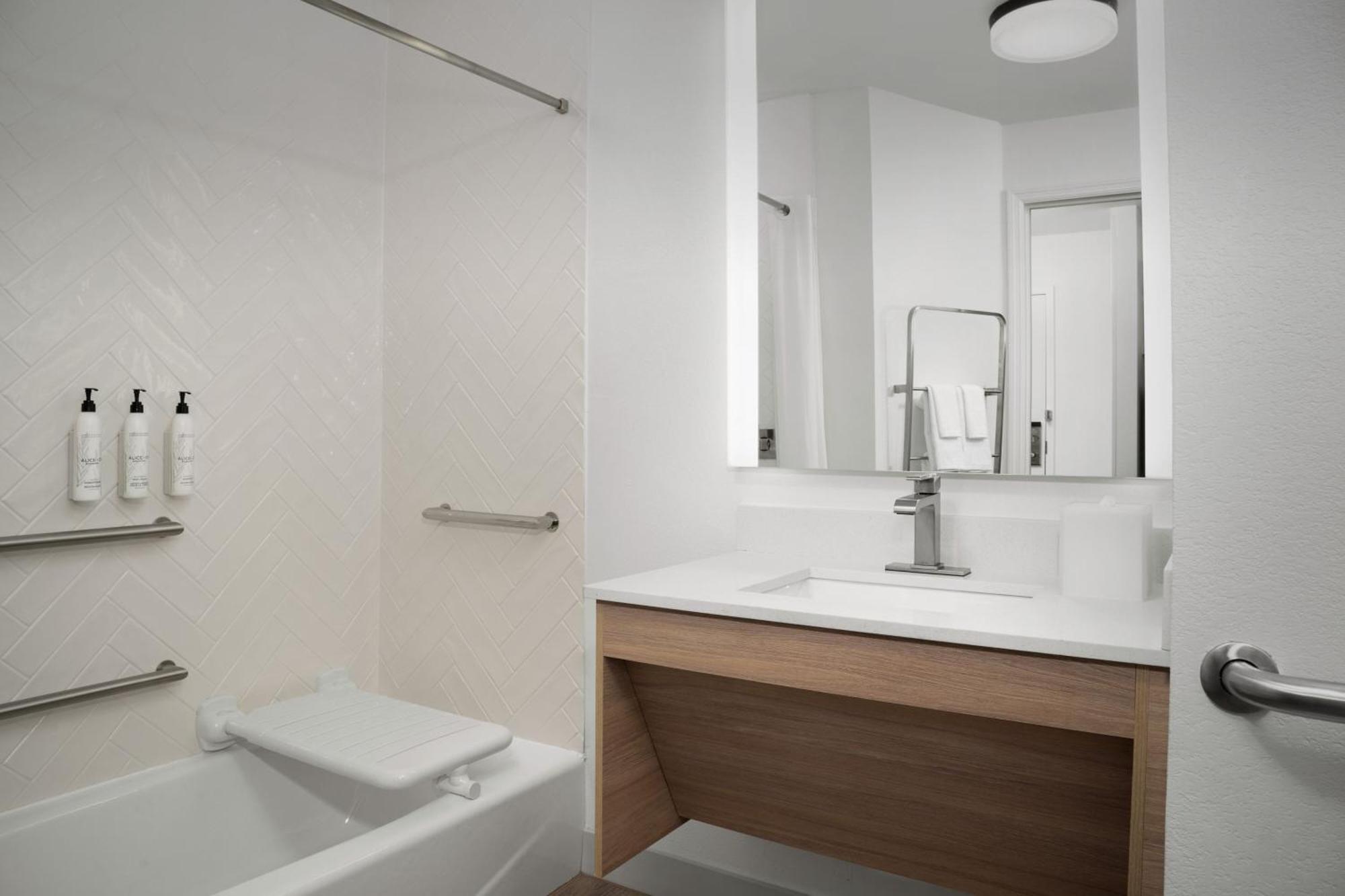 Towneplace Suites By Marriott Birmingham South Eksteriør billede